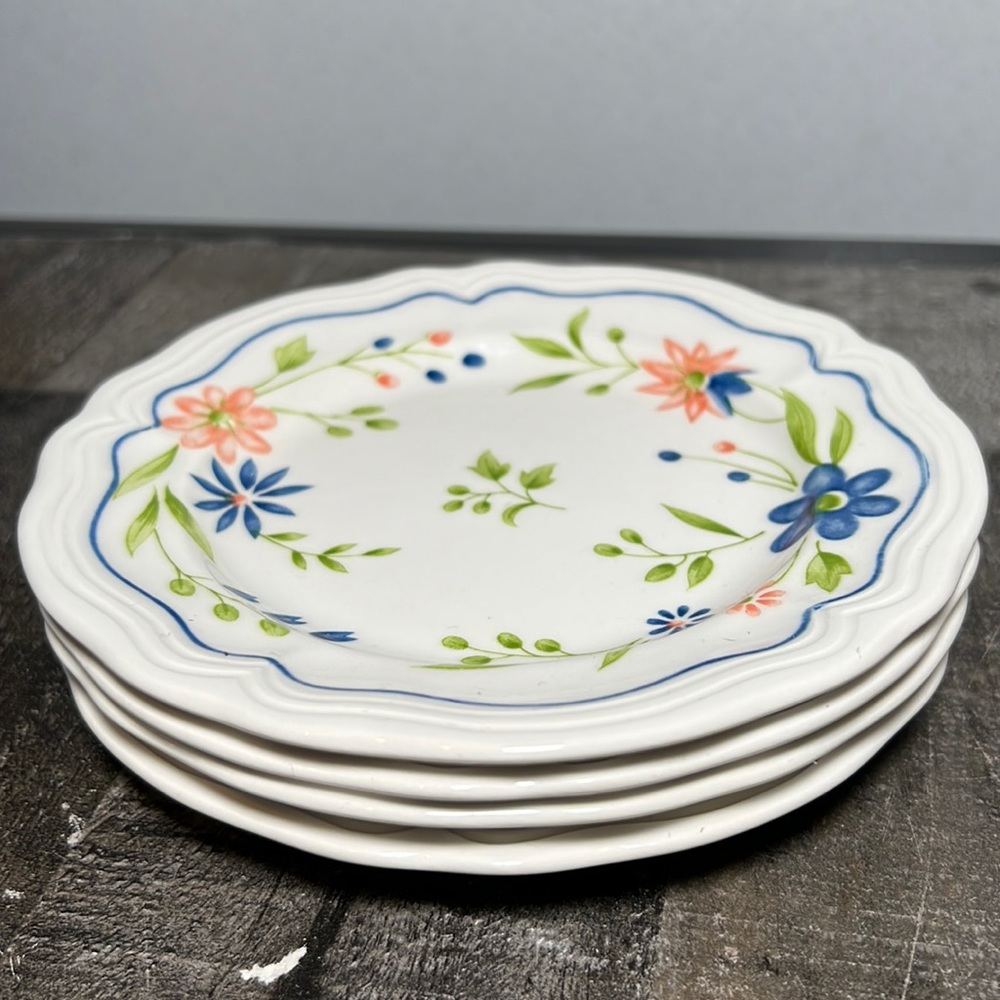 Vtg Country French Bread or Dessert Plates Ironstone Floral Japan 80s Set 4